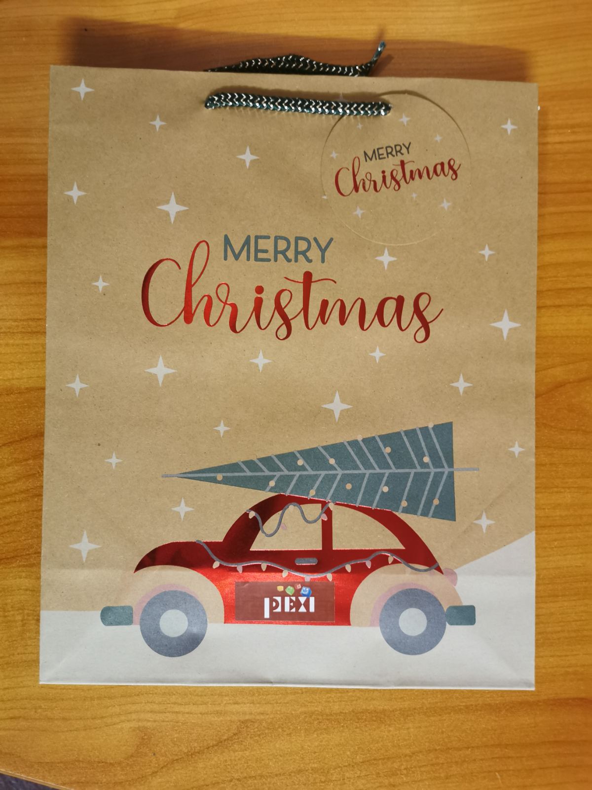 Taška  dárková papír. L 32x26x12 cm - Merry Christmas (různé druhy)